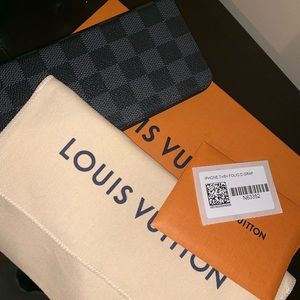 Authentic Louis Vuitton Iphone 7/8 plus phone case